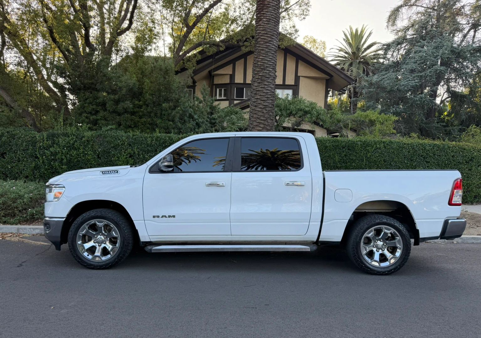 ram ram 1500 pickup 2019 1C6RREFTXKN650902 image